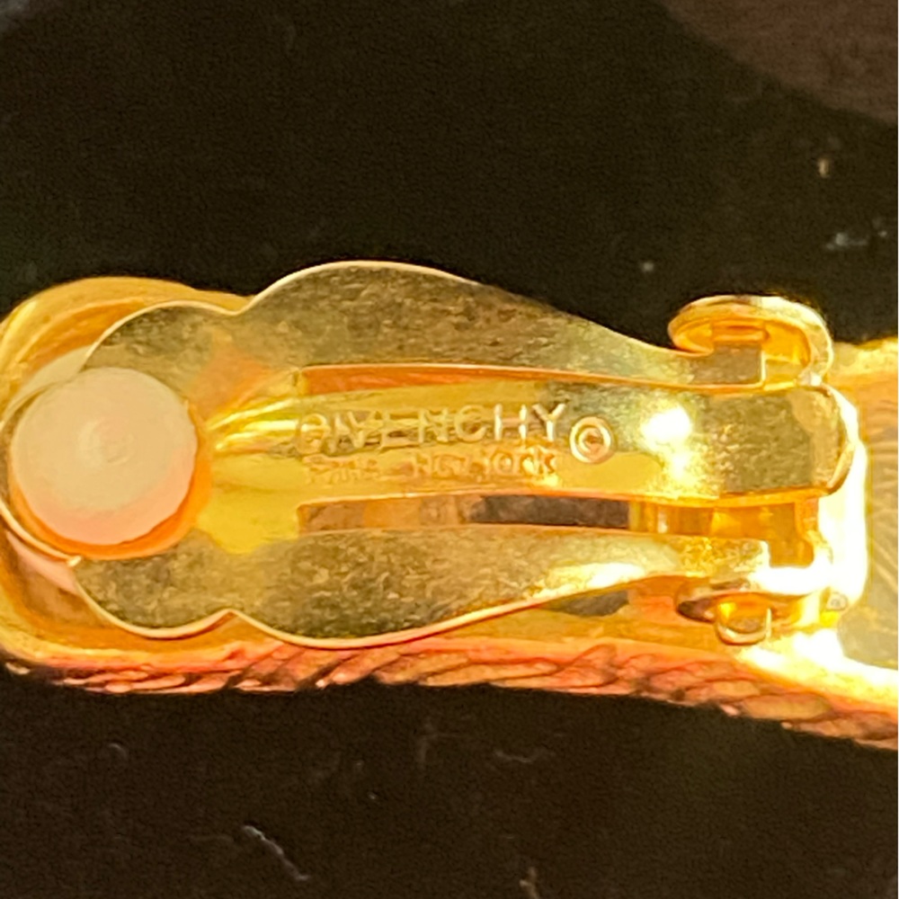 GORGEOUS AUTHENTIC GIVENCHY PARIS LONG HAMMERED EARRINGS - Picture 5 of 12